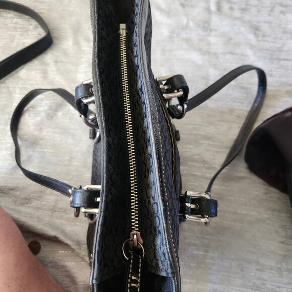 90s Coach - Picture 3 of 5